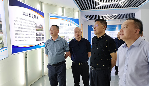 深圳正威集團(tuán)董事會(huì)江主席，黃總一行蒞臨我司考察